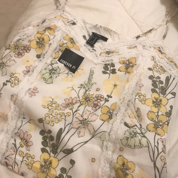 NWT Forever 21 blouse - Picture 2 of 4